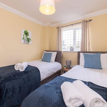 Ratby House - Spacious 3 Bed With Garden & Parking Earley 外观 照片