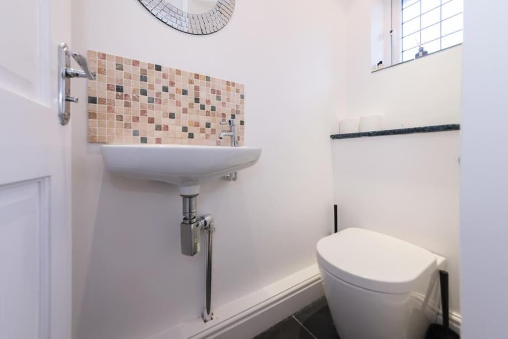 Ratby House - Spacious 3 Bed With Garden & Parking Earley 外观 照片